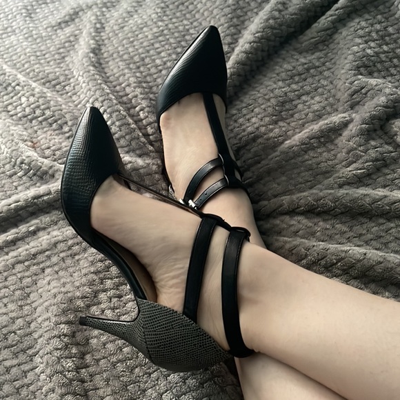 Aldo - Black & Grey Heels - Picture 2 of 7